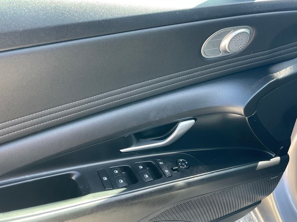 2023 Hyundai Elantra Hybrid Limited - POWER MOONROOF / VENITALTED SEATS