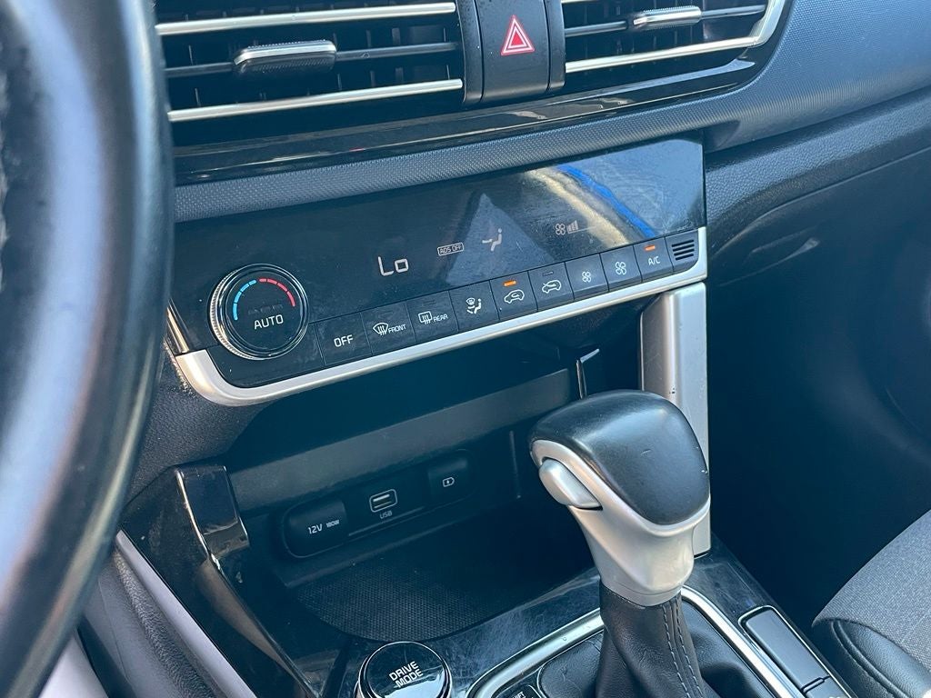 2023 Kia Seltos S - KIA CERTIFIED / NAVIGATION PKG