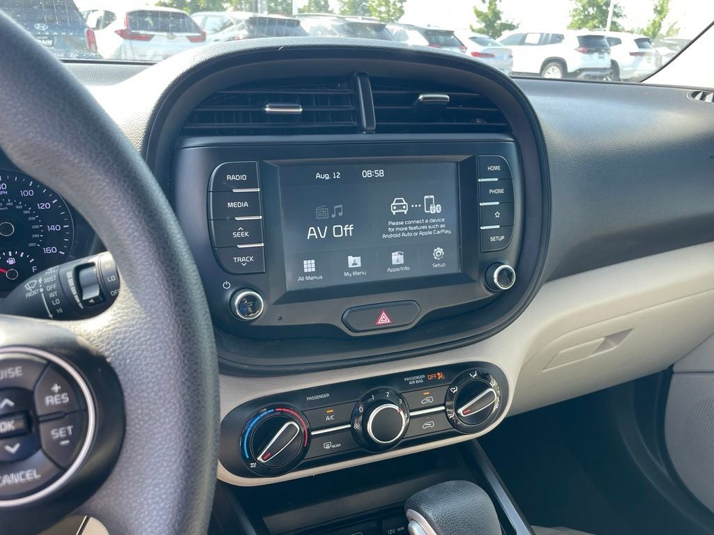 2020 Kia Soul LX - APPLE CARPLAY / LOW MILEAGE
