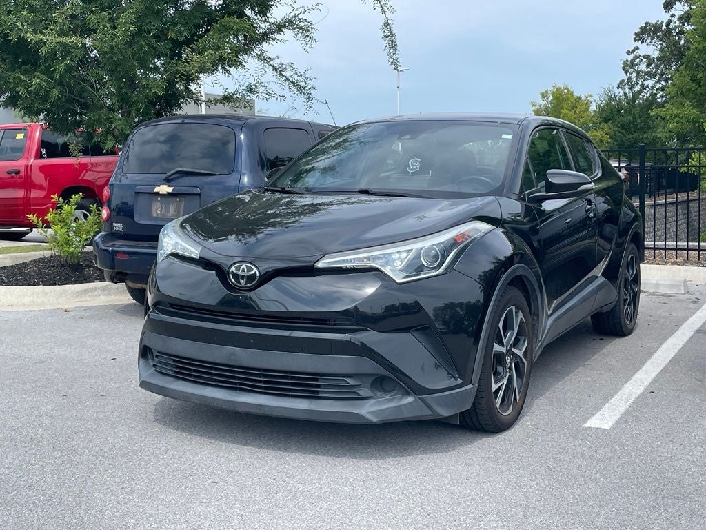 2019 Toyota C-HR XLE - LANE CHANGE ASSIST / APPLE CARPLAY