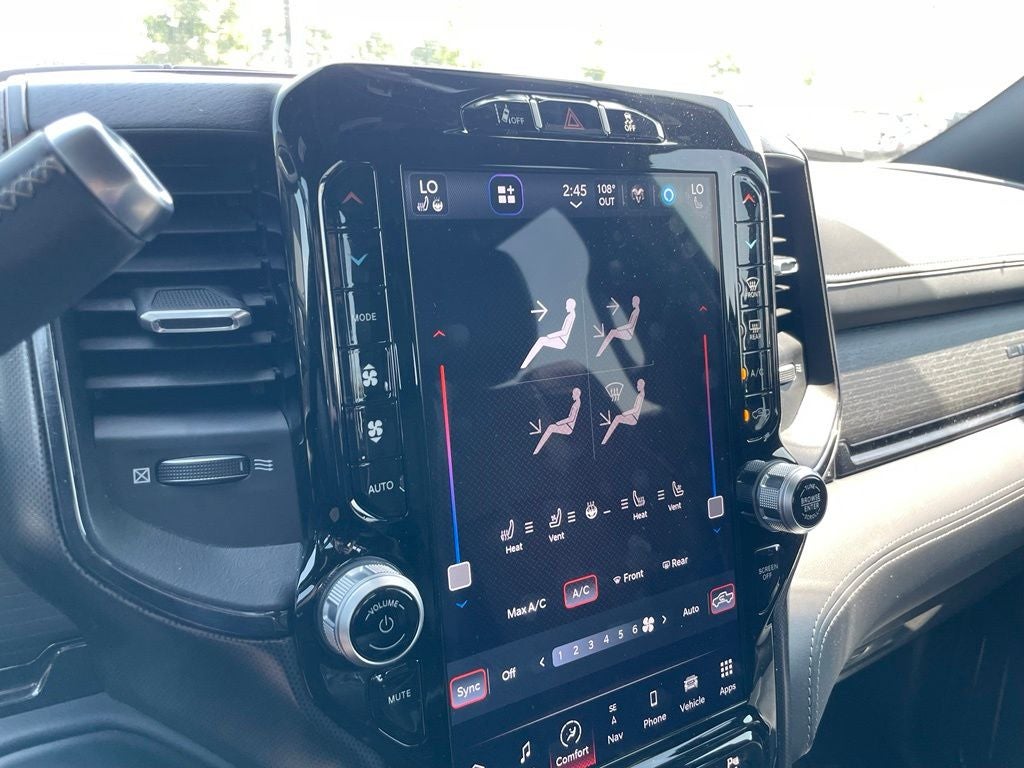 2019 Toyota C-HR XLE - LANE CHANGE ASSIST / APPLE CARPLAY