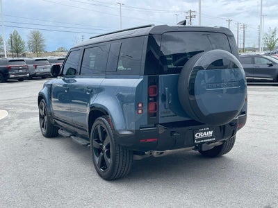 2025 Land Rover Defender 110 X-Dynamic SE