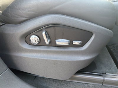 2019 Porsche Cayenne Base - PANORAMIC SUNROOF / MEMORY SEATS