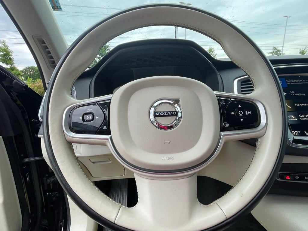 2020 Volvo XC90 T5 Momentum - ADAPTIVE CRUISE / 7 PASSENGER SEATING