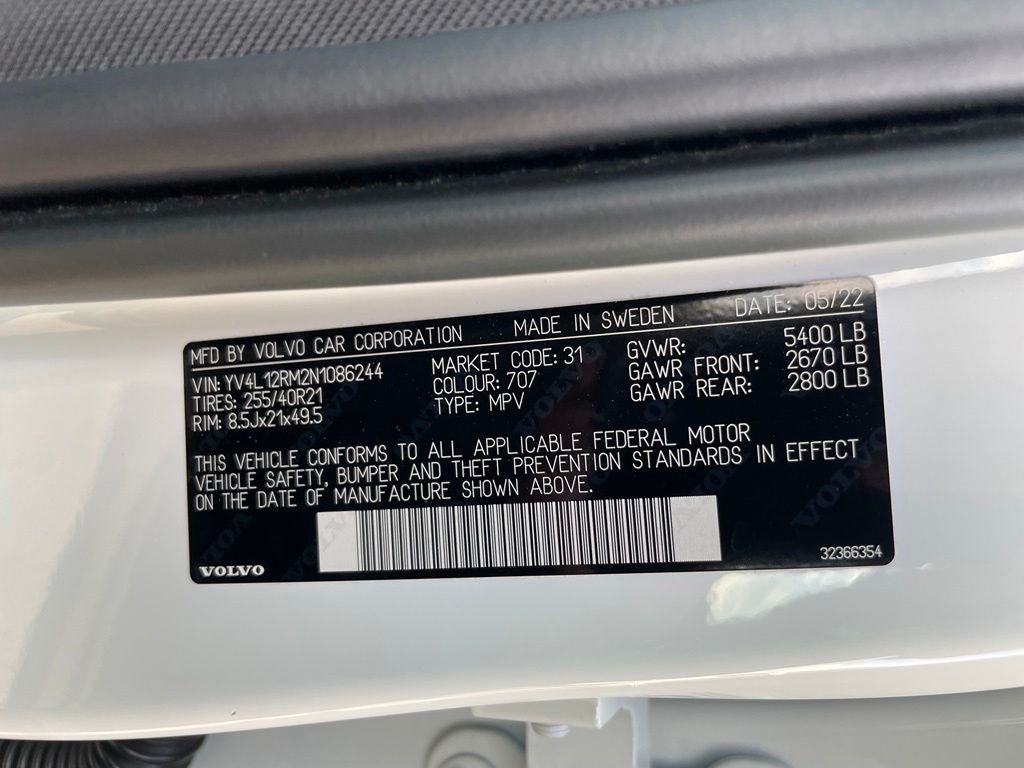 2022 Volvo XC60 B5 R-Design - NAVIGATION / POWER MOONROOF