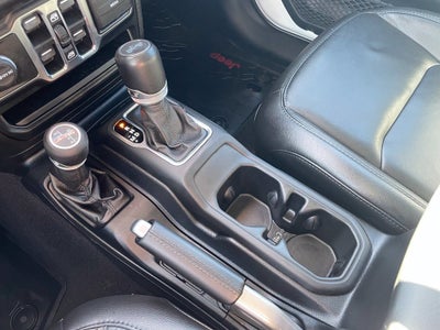 2020 Jeep Wrangler Unlimited Sahara Altitude Leather, Navi, Alpine, One Owner, Clean CarFax