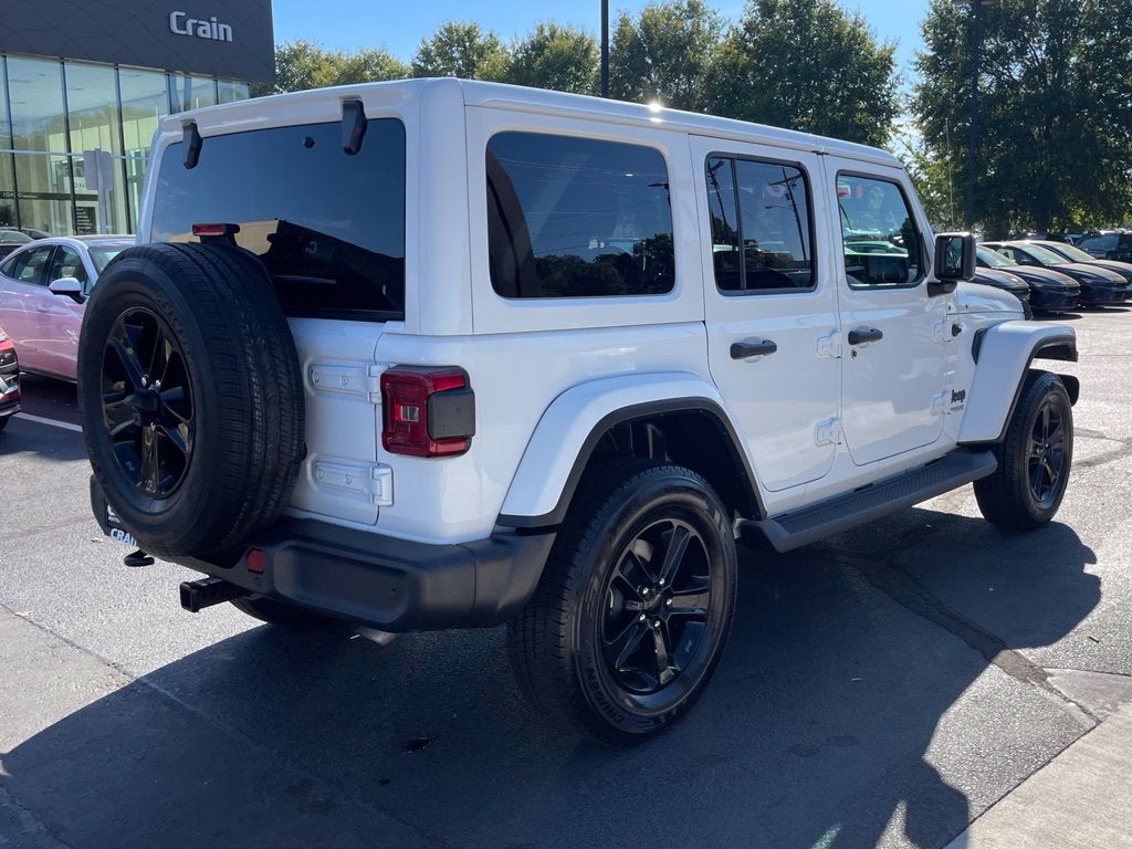 2020 Jeep Wrangler Unlimited Sahara Altitude Leather, Navi, Alpine, One Owner, Clean CarFax