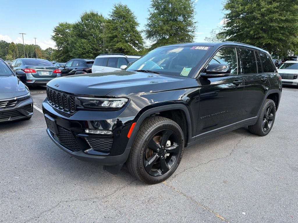 2023 Jeep Grand Cherokee Limited Black Appearance Pkg, CarFax One Owner