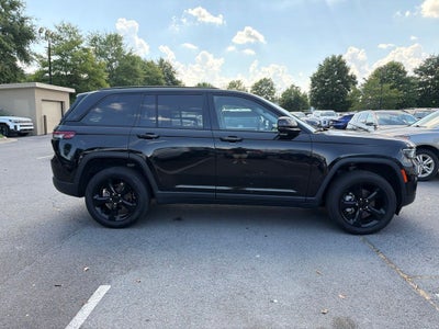 2023 Jeep Grand Cherokee Limited Black Appearance Pkg, CarFax One Owner