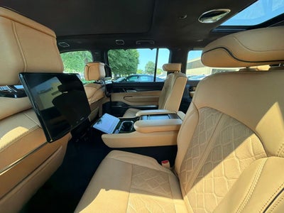 2025 Jeep Grand Wagoneer L Series III