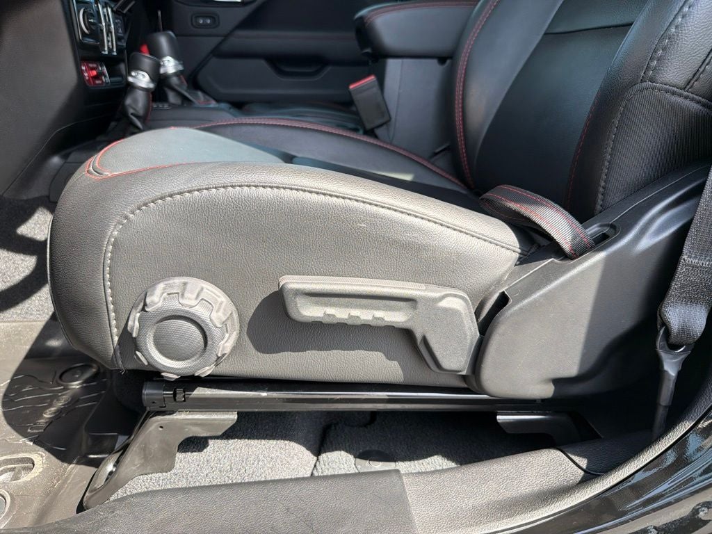 2022 Jeep Gladiator Rubicon Leather, hard Top, Navi, CARFAX 1-OWNER