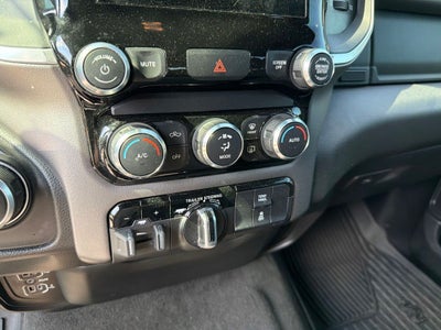 2021 RAM 1500 Big Horn/Lone Star 20" Wheels, Navi, CarFax One Owner