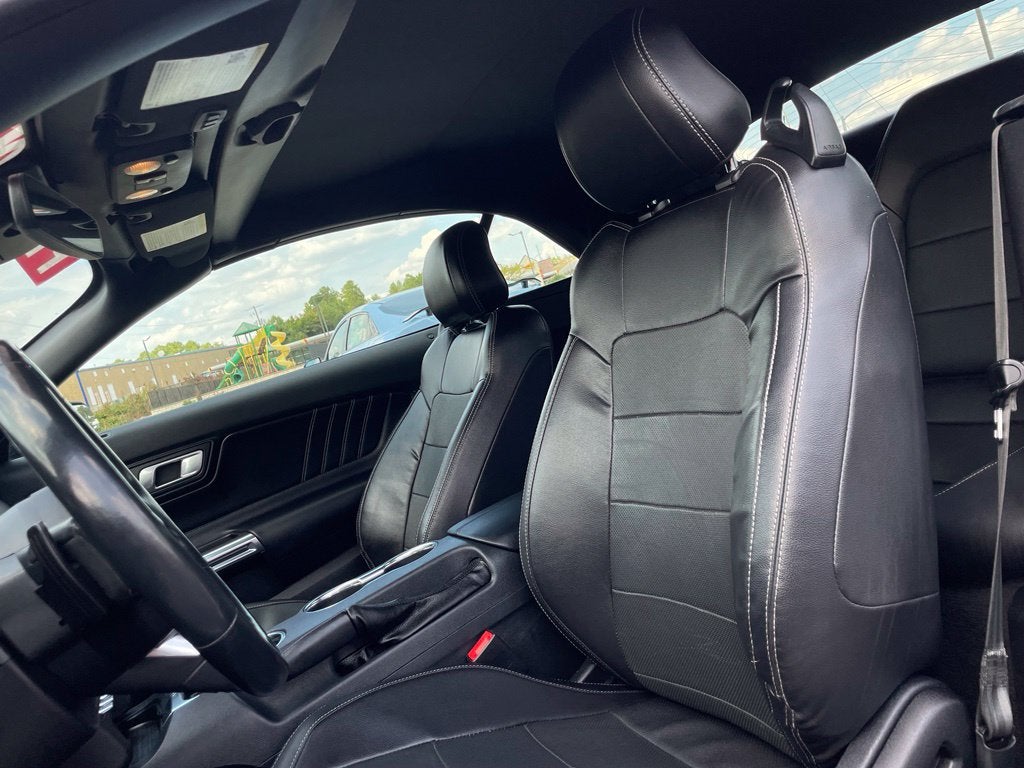 2021 Ford Mustang GT Premium Clean CarFax, Leather