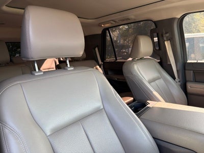 2021 Ford Expedition XLT CLEAN CARFAX