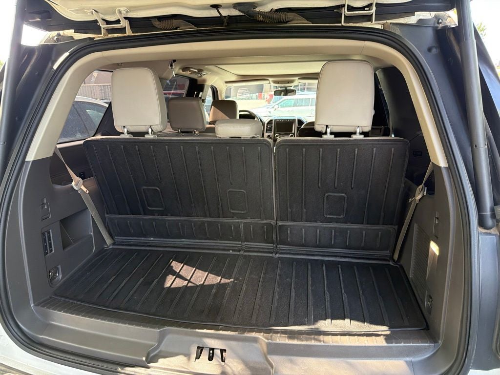 2021 Ford Expedition XLT CLEAN CARFAX