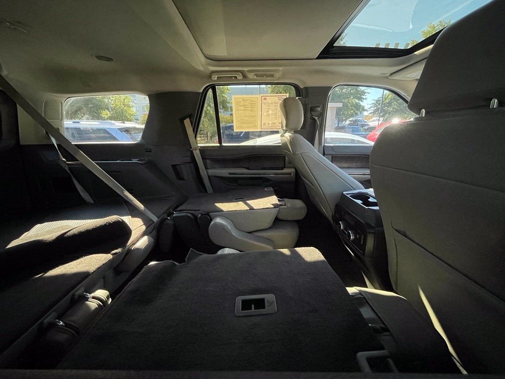 2020 Ford Expedition Limited Leather, Moonroof, Third Row, Clean CarFax, One Ow