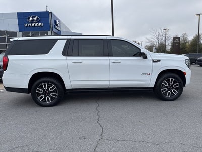 2023 GMC Yukon XL AT4