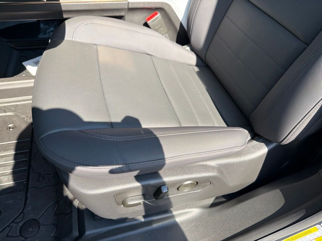 2025 GMC Hummer EV SUV 3X Low Miles, Clean CarFax