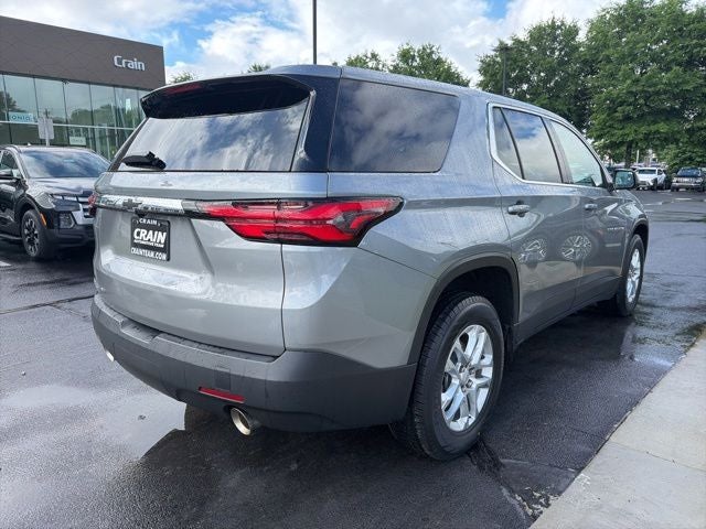 2023 Chevrolet Traverse LS