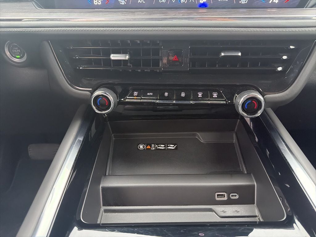 2025 Chevrolet Tahoe LT CLEAN CARFAX 1-OWNER