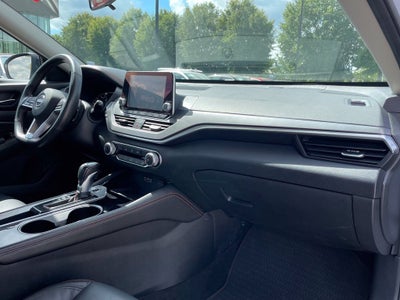 2024 Nissan Altima 2.5 SR Clean CarFax, One Owner