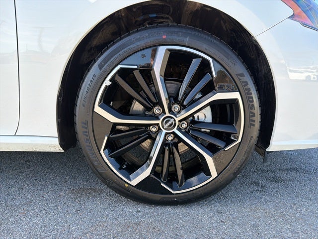 2025 Nissan Altima 2.5 SR