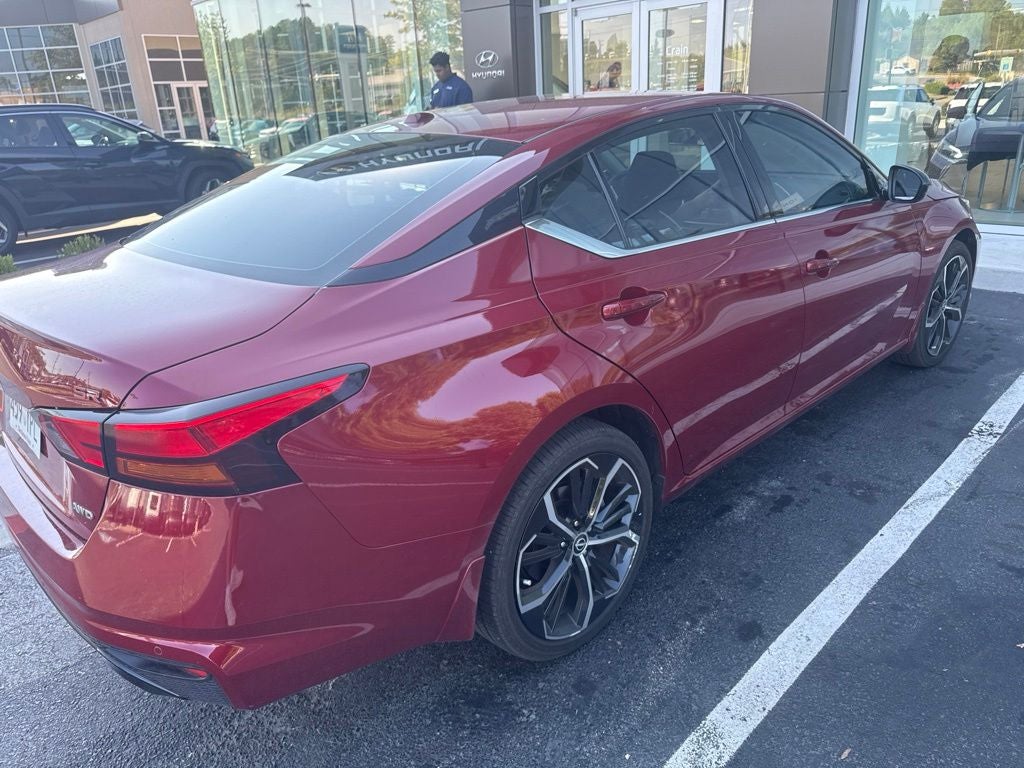 2025 Nissan Altima 2.5 SR CLEAN CARFAX 1-OWNER