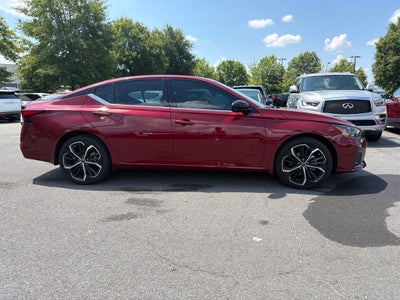2025 Nissan Altima 2.5 SR CLEAN CARFAX 1-OWNER