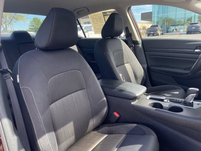 2025 Nissan Altima 2.5 SV CLEAN CARFAX 1-OWNER