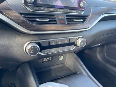 2025 Nissan Altima 2.5 SV CarFax 1-OWNER