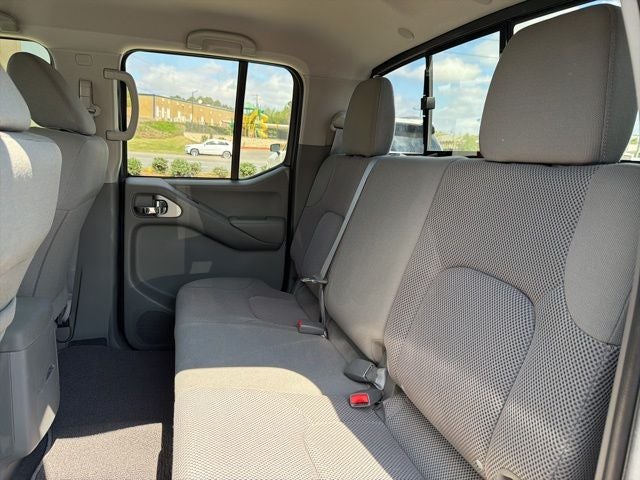 2020 Nissan Frontier SV