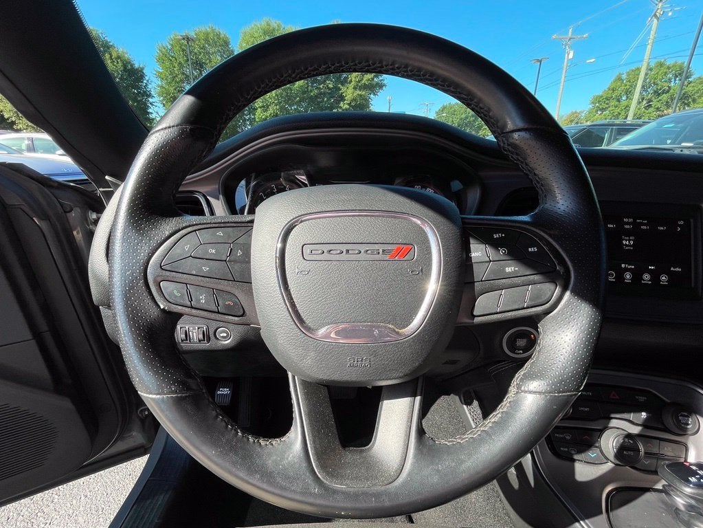 2023 Dodge Challenger SXT Clean CarFax, One Owner, Moonroof, Blacktop Pkg