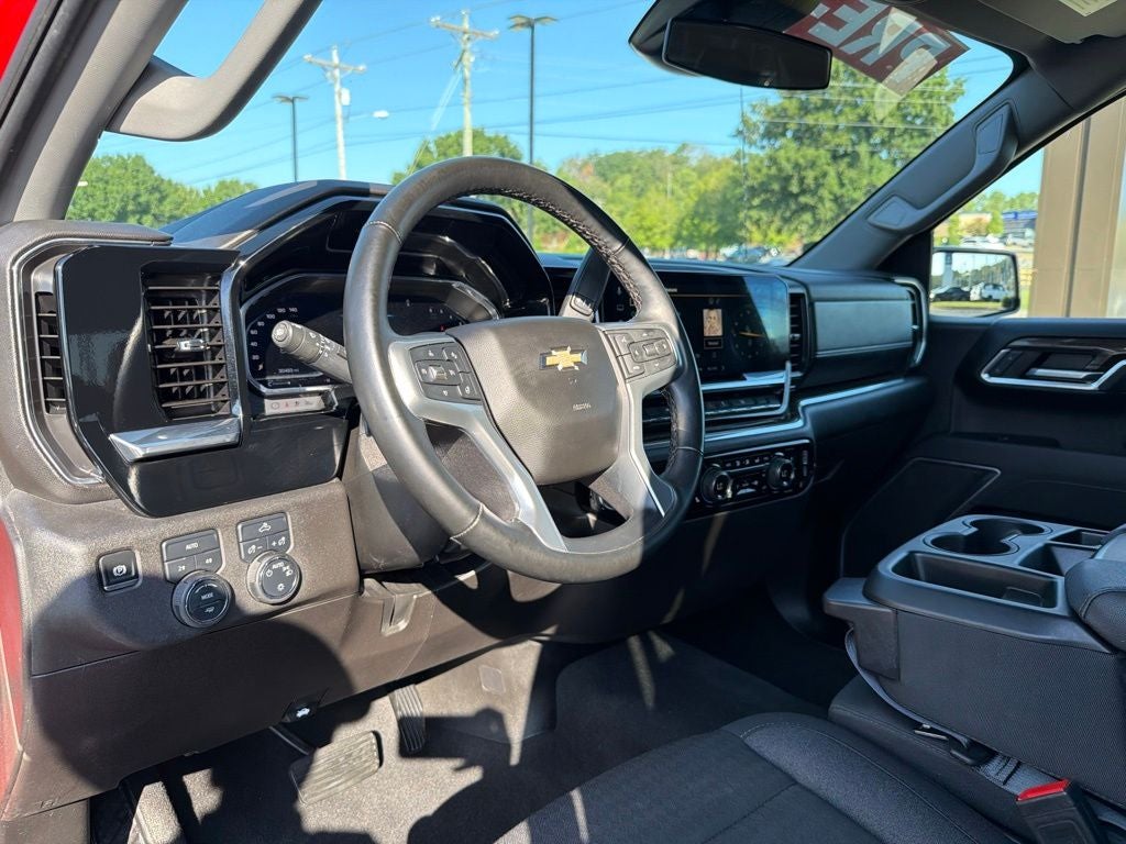 2025 Chevrolet Silverado 1500 LT Convenience Pkg, Remote Start, CLEAN CARFAX 1-OWNE