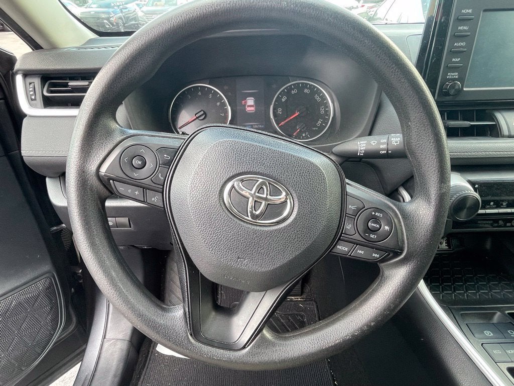 2019 Toyota RAV4 LE Clean CarFax, Blind Spot Warning