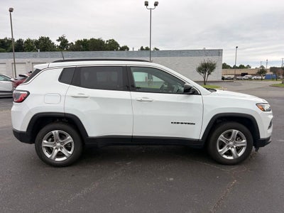 2024 Jeep Compass Latitude CARFAX 1-OWNER