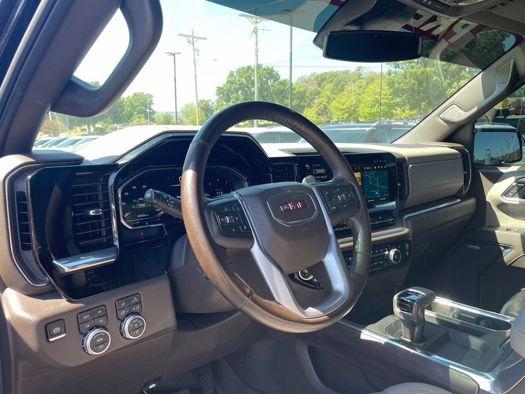 2024 GMC Sierra 1500 SLT Moonroof, Leather, X31