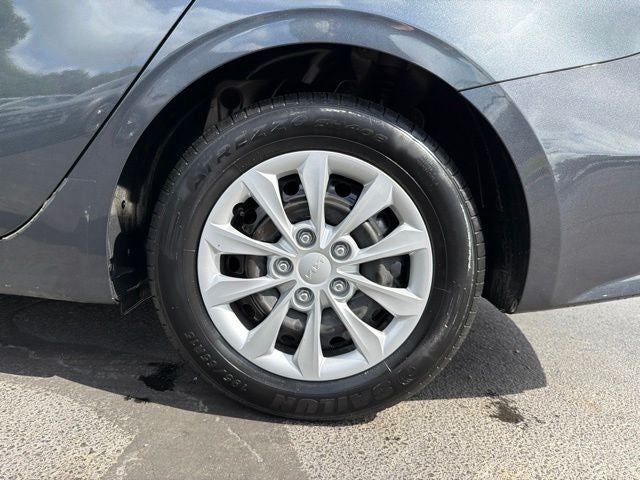 2023 Kia Forte LX