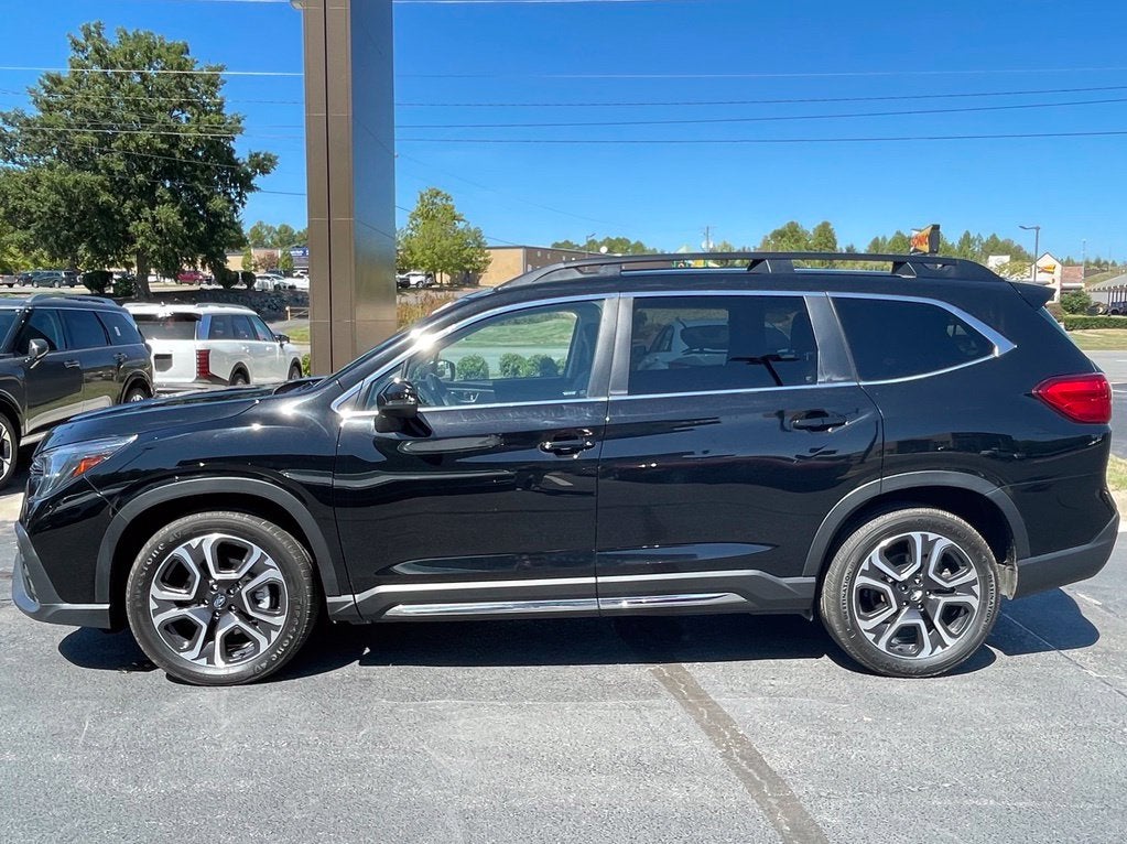 2023 Subaru Ascent Limited CLEAN CARFAX 1-OWNER