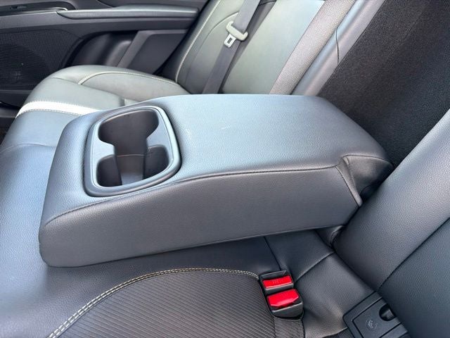 2025 Toyota Camry SE CARFAX 1-OWNER