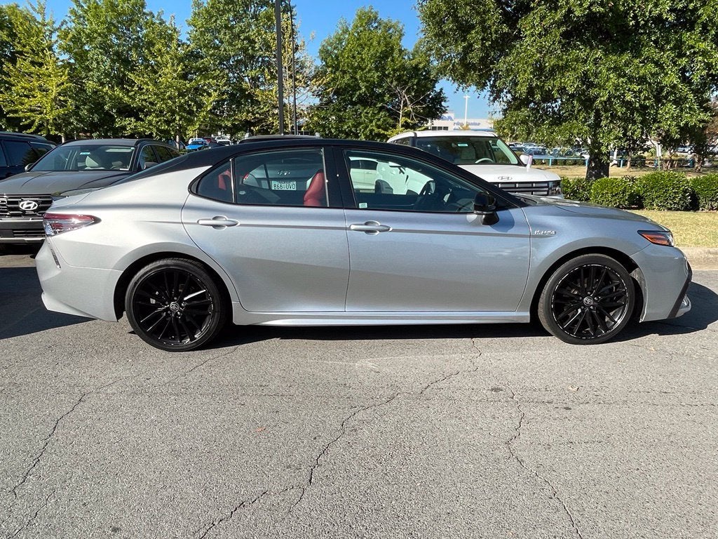 2021 Toyota Camry Hybrid XSE Pano Roof, Leather
