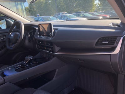 2025 Nissan Rogue SV Clean CarFax, One Owner