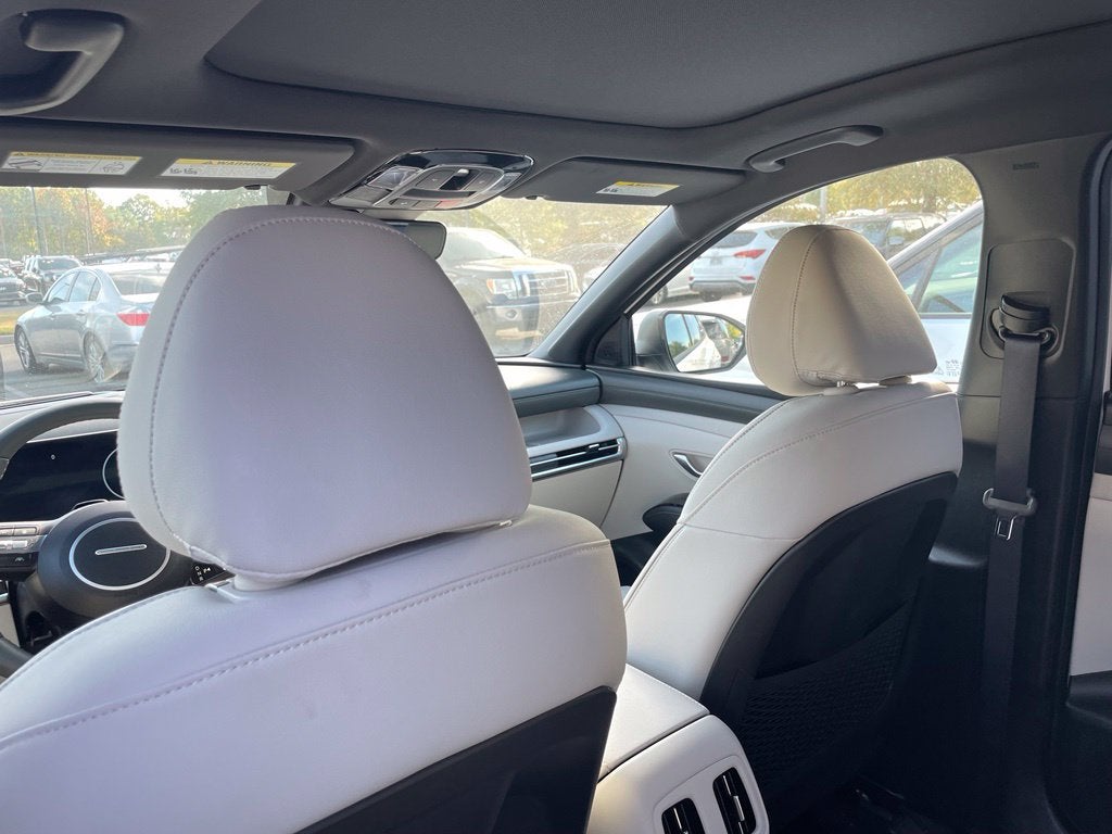 2026 Hyundai Tucson Limited Leather, Moonroof, One Owner, Low Miles