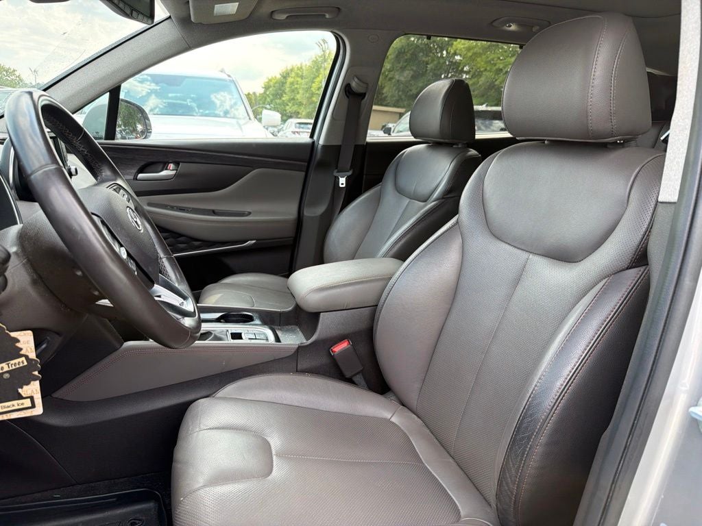 2020 Hyundai Santa Fe SEL Leather, Premium Pkg, Pano Roof, Surround Sound