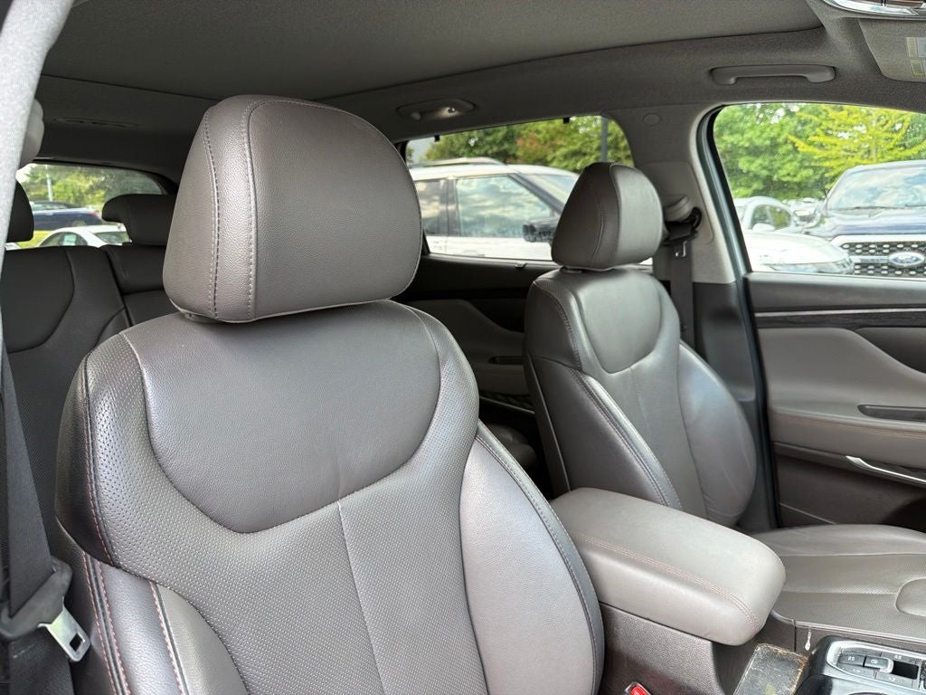 2020 Hyundai Santa Fe SEL Leather, Premium Pkg, Pano Roof, Surround Sound