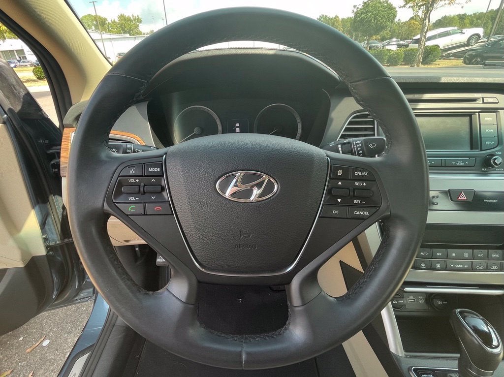 2015 Hyundai Sonata Limited Clean CarFax, One Owner, Extra Clean