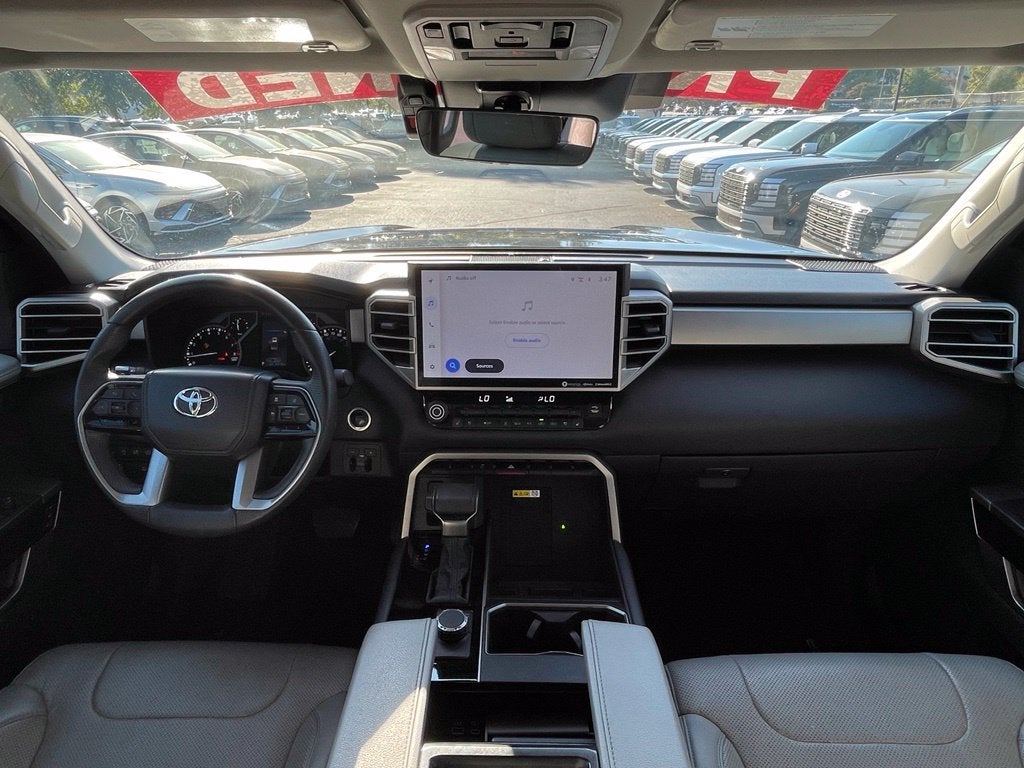 2023 Toyota Tundra Limited Pano Roof, Leather, Clean CarFax, One Owner