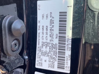 2023 Toyota Tundra Limited Pano Roof, Leather, Clean CarFax, One Owner