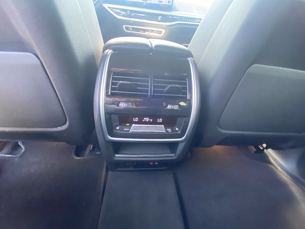 2024 BMW X5 xDrive40i One Owner, Leather, Pano Roof
