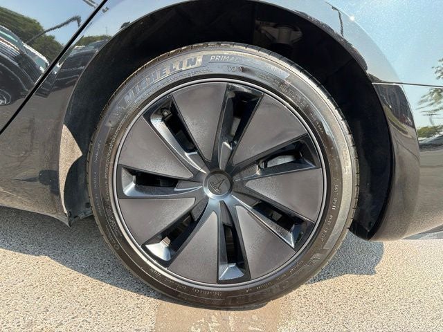 2025 Tesla Model 3 Standard