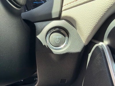 2025 Toyota RAV4 Hybrid XLE CARFAX 1-OWNER